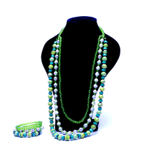 Lade das Bild in den Galerie-Viewer, Shira Marble Crystal Bead Necklace
